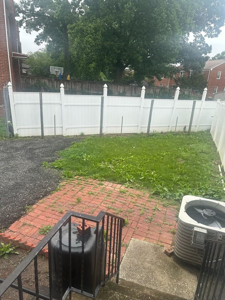 2301 Iverson St - Photo 6 of 6