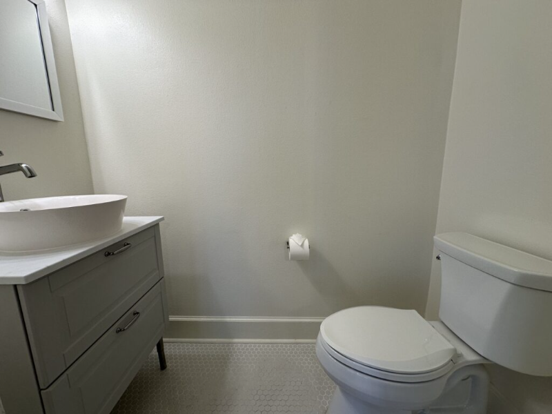 1107 Cumberland St #1 - Photo 6 of 17