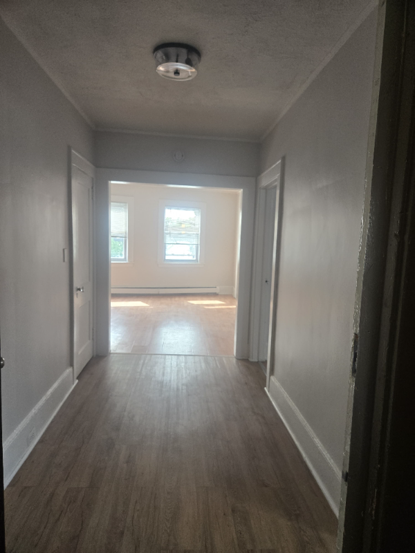 1149 S Orange Ave #3 - Photo 3 of 9