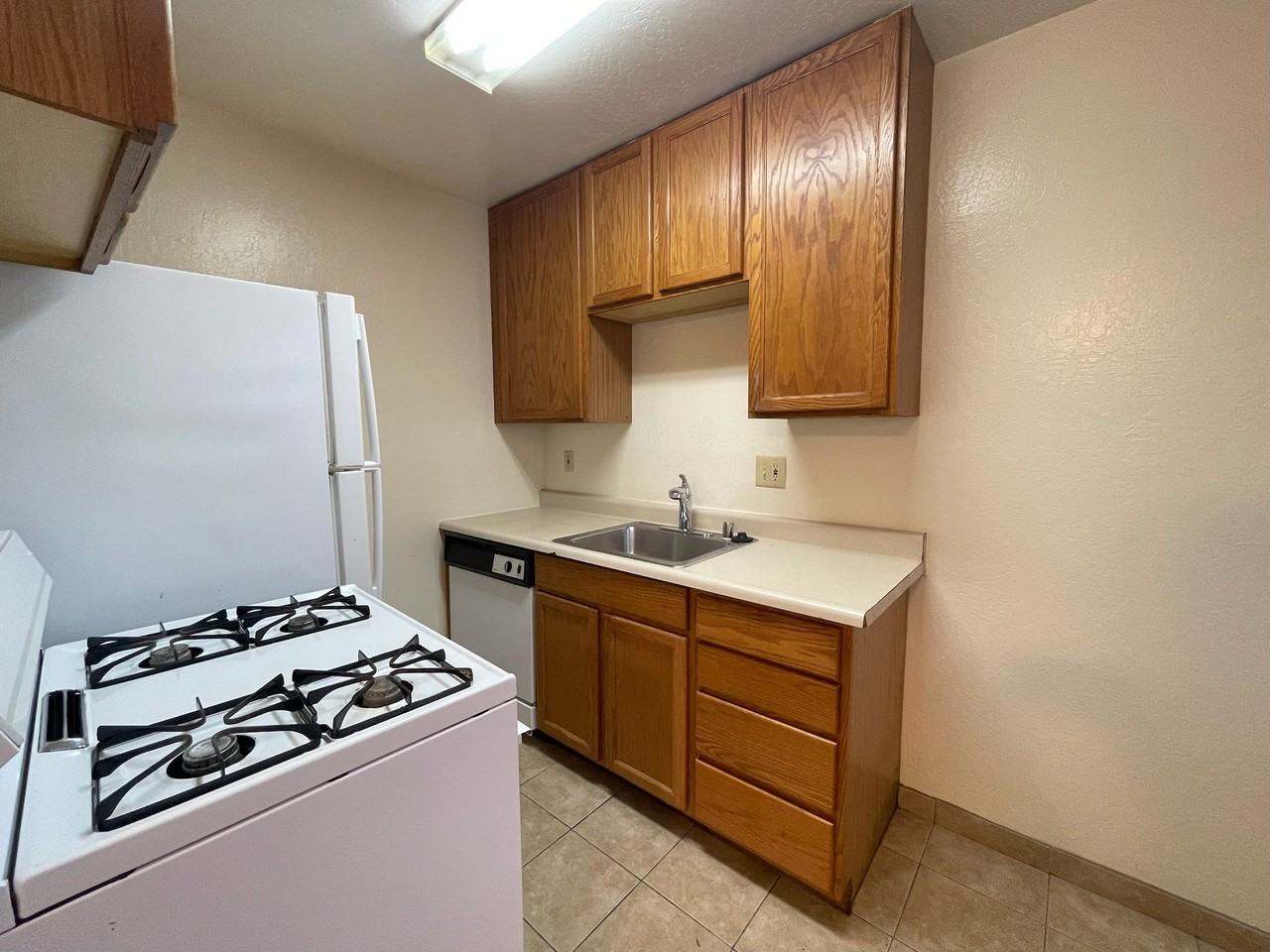 630 Lincoln Rd E #632 - Photo 6 of 13