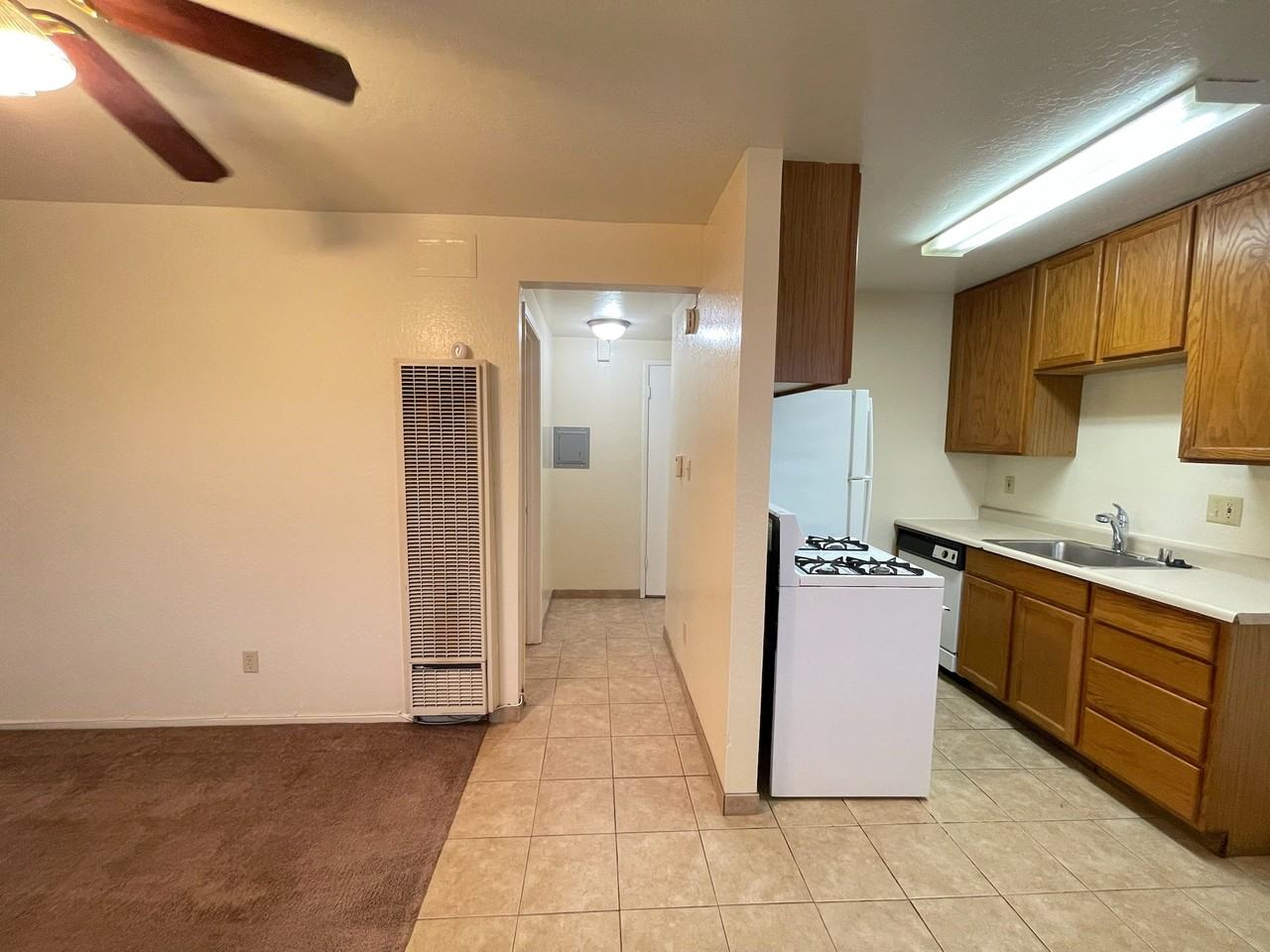 630 Lincoln Rd E #632 - Photo 7 of 13
