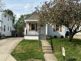 320 Rosslyn Ave - Photo 1 of 1