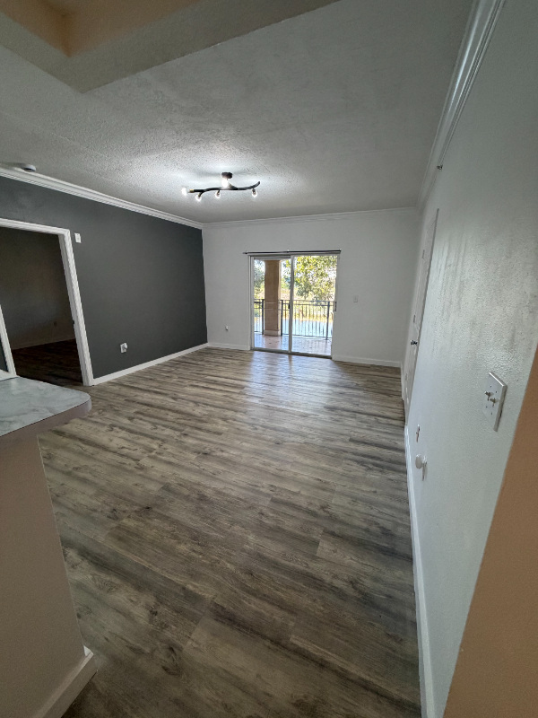 200 Sw 117th Ter #10206 - Photo 4 of 15