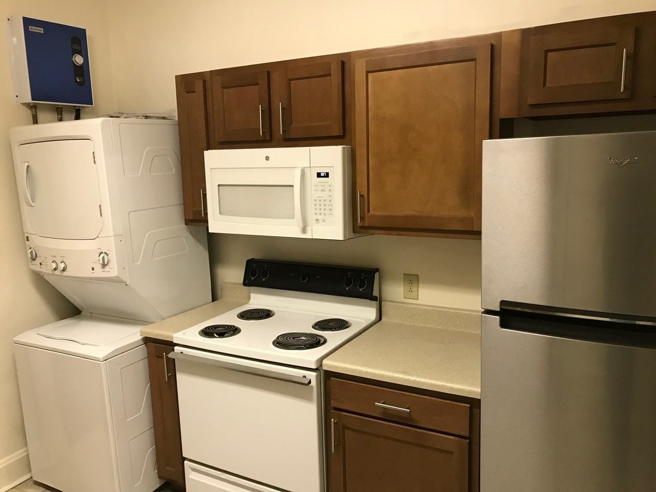 616 John Marshall Dr - Photo 5 of 19