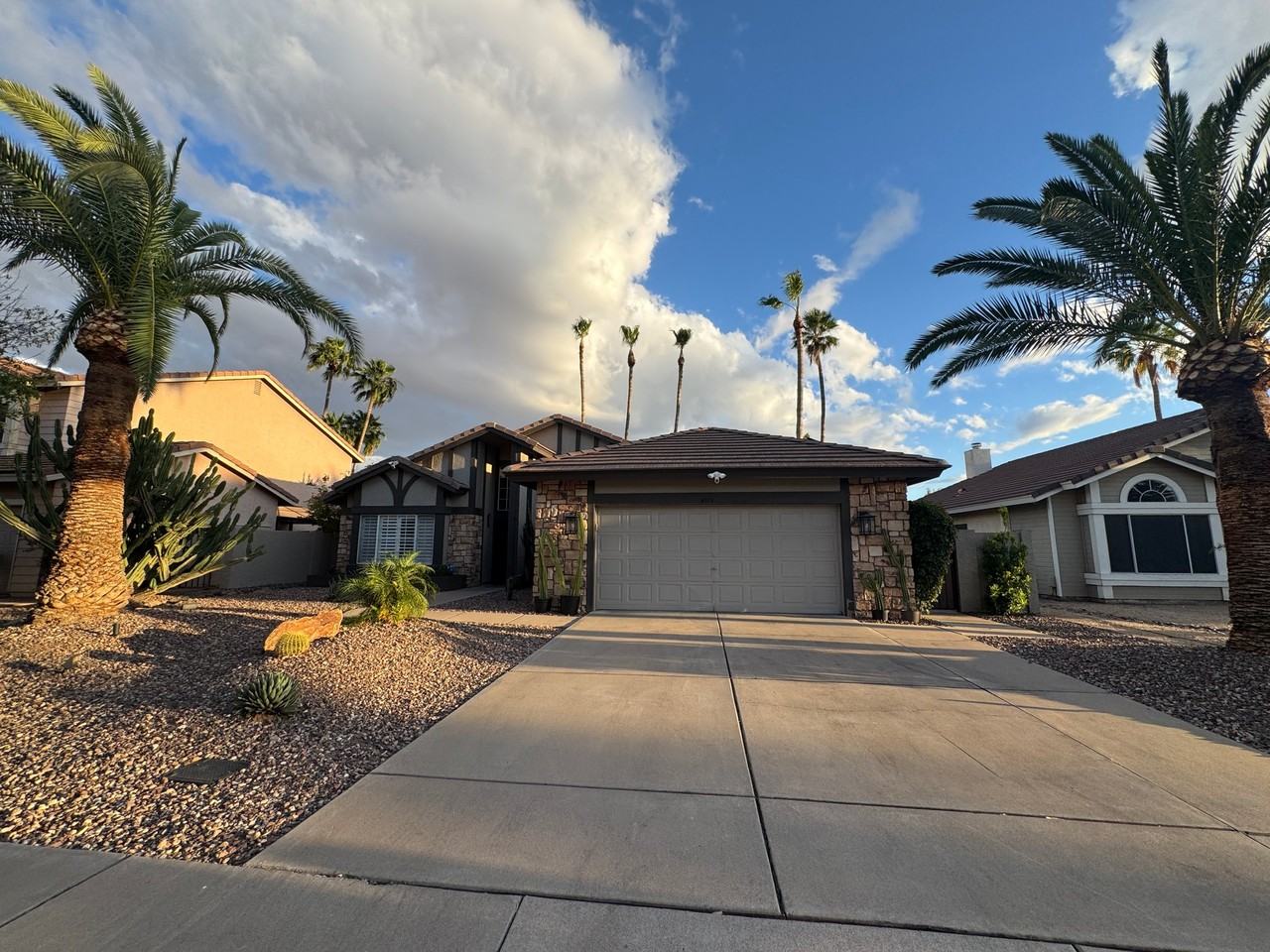 9015 E Poinsettia Dr - Photo 2 of 41