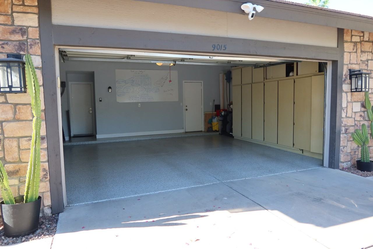 9015 E Poinsettia Dr - Photo 3 of 41