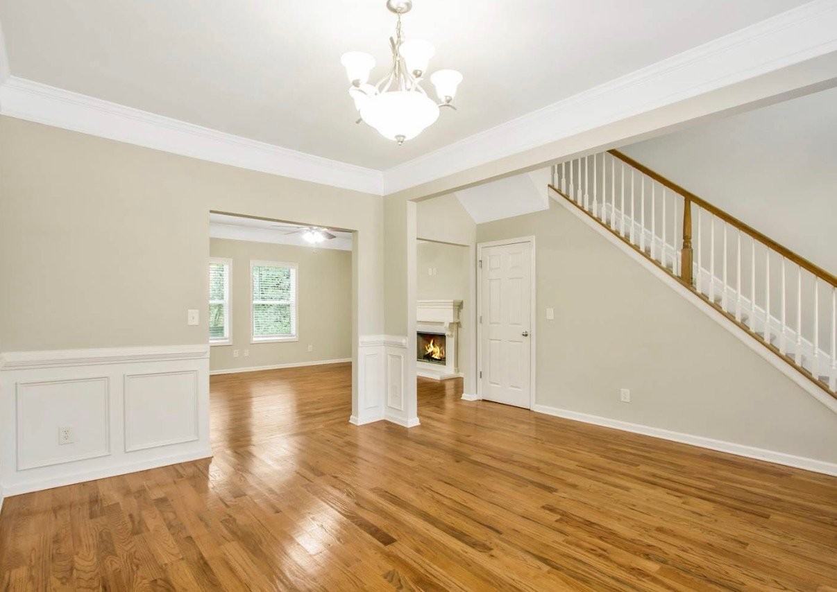 2517 Brentford Pl - Photo 2 of 13