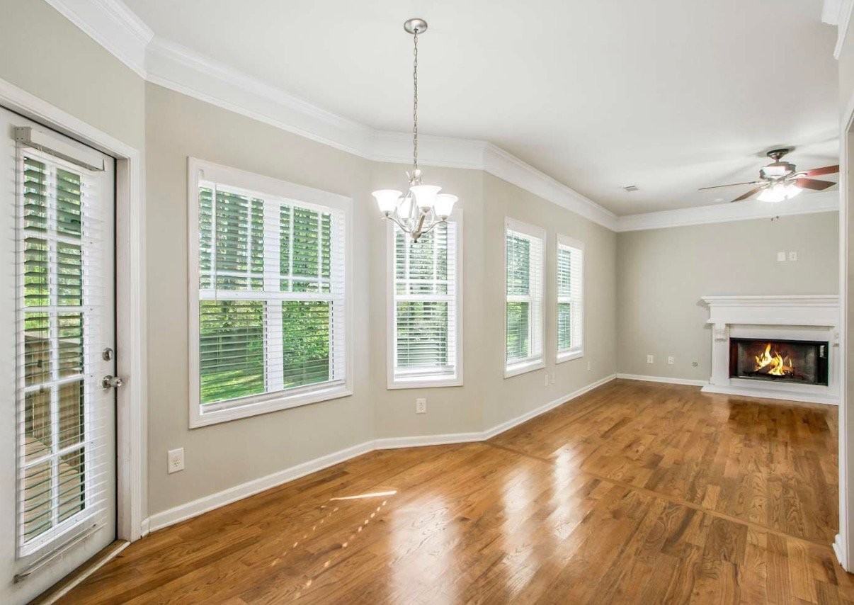 2517 Brentford Pl - Photo 3 of 13