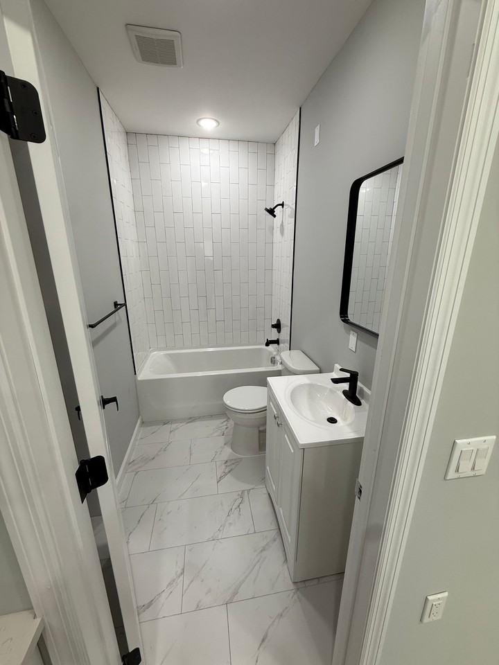 456 Ellison St #101 - Photo 4 of 11