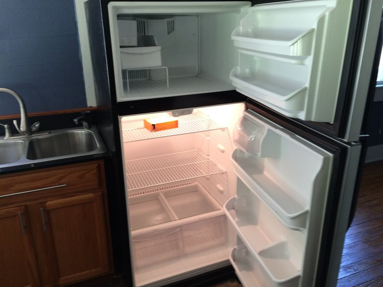 1047 Fleece St - Photo 3 of 20