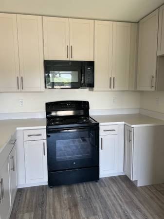 885 Black Bear Dr - Photo 3 of 20