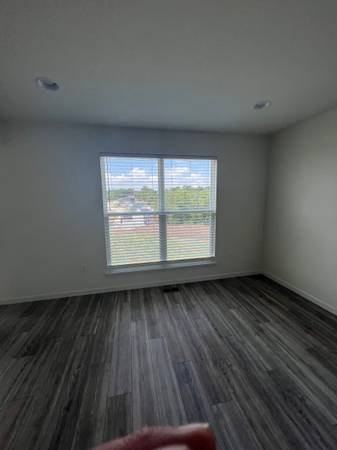 885 Black Bear Dr - Photo 5 of 20