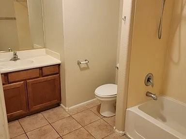 10931 W Roanoke Ave ##Ave - Photo 4 of 7