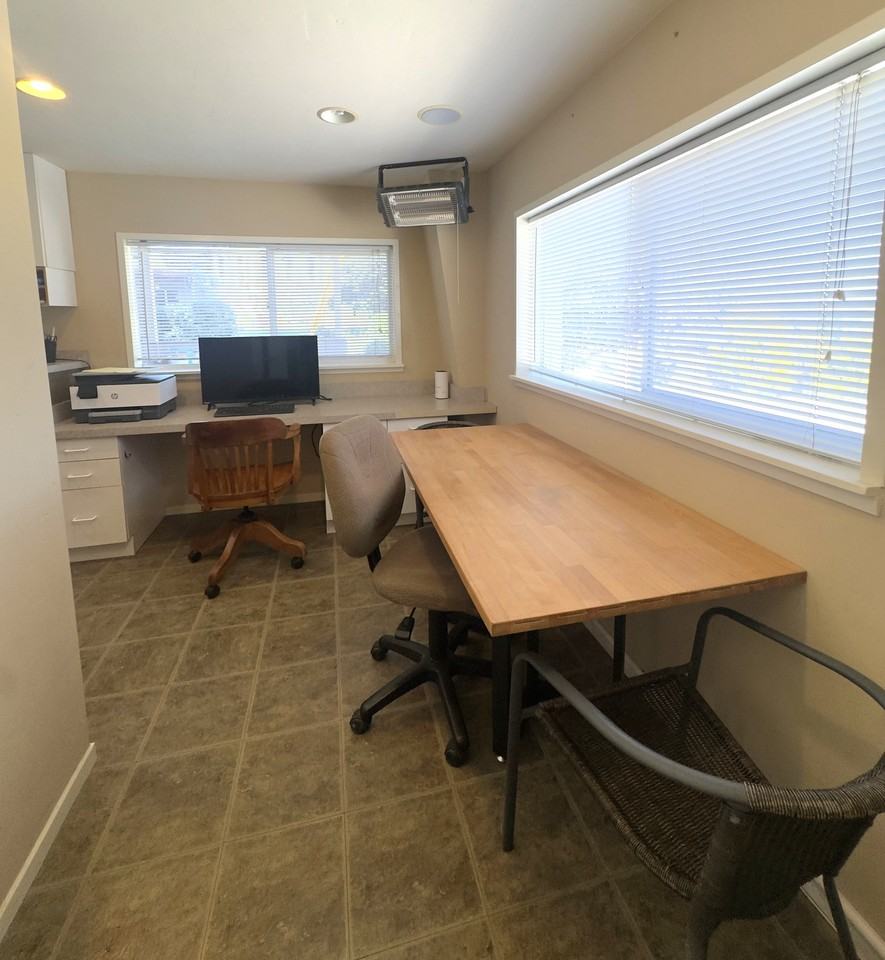 800 Lincoln Ave - Photo 4 of 6