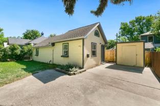 528 W Magnolia St #B - Photo 1 of 1