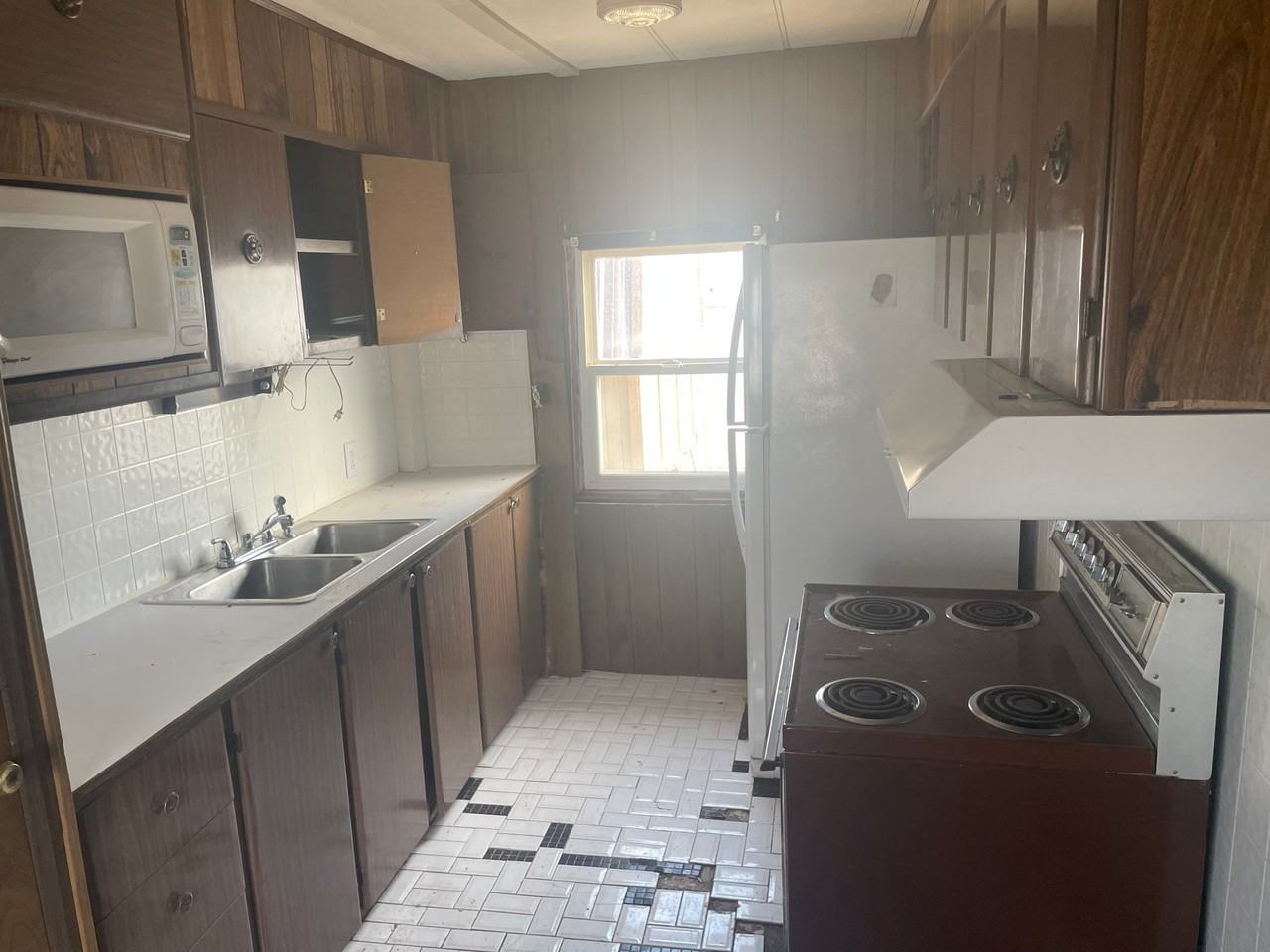 1501 13th Ave Sw #14 - Photo 6 of 11