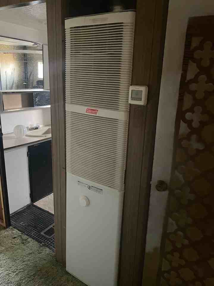 1501 13th Ave Sw #14 - Photo 7 of 11