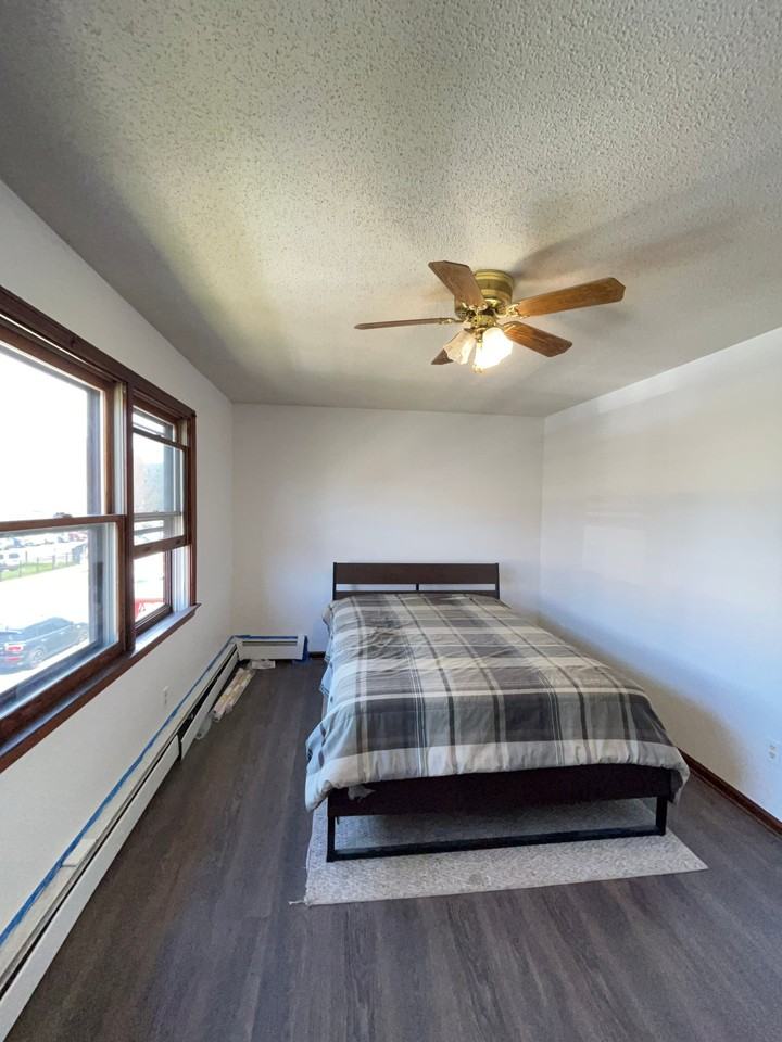 108 Ruden St - Photo 2 of 10