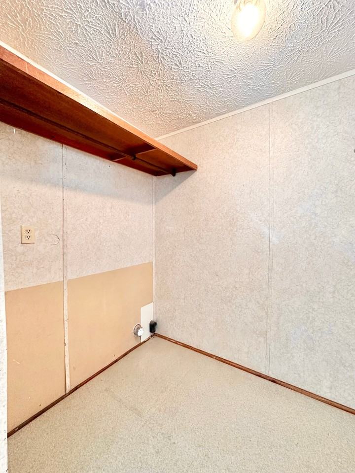 1255 Liberty St #3 - Photo 4 of 8