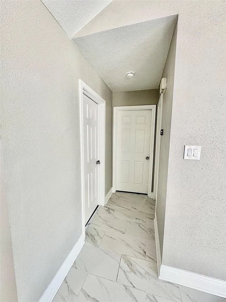 5719 Verracio Ct - Photo 6 of 7