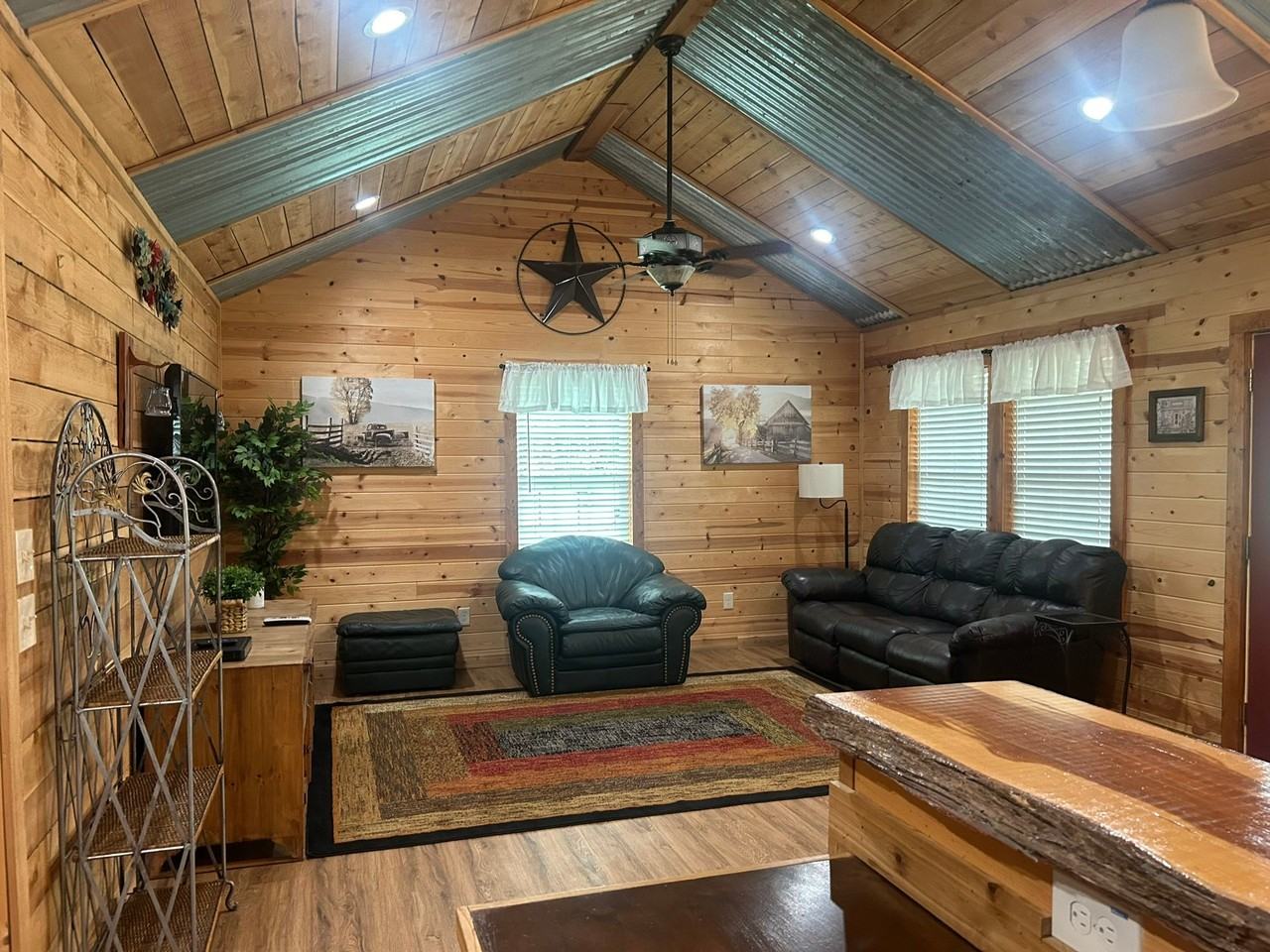 6295 Spring Branch Rd #4 - Photo 5 of 18