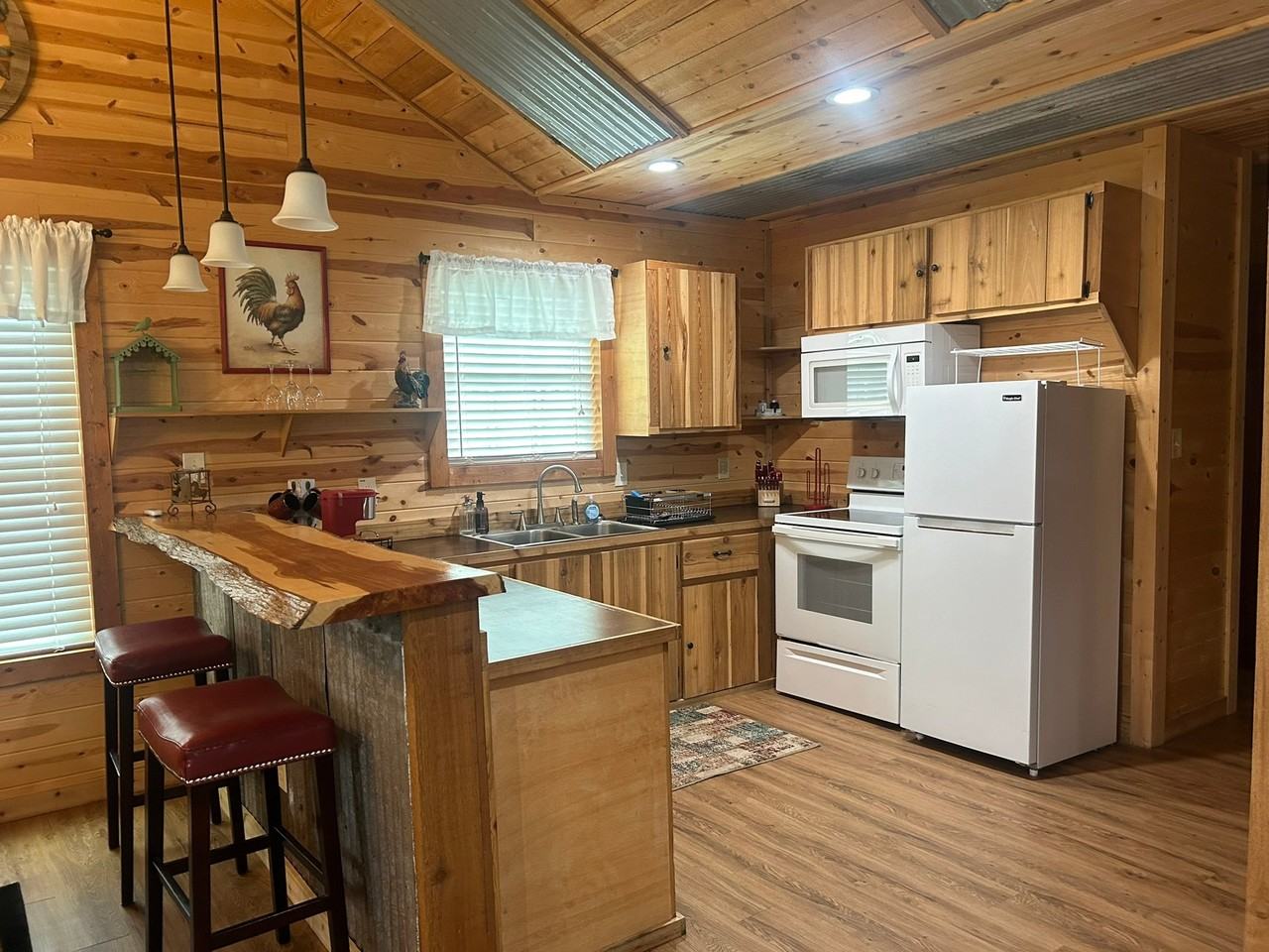 6295 Spring Branch Rd #4 - Photo 6 of 18