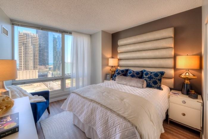 346 E Grand Ave - Photo 7 of 16