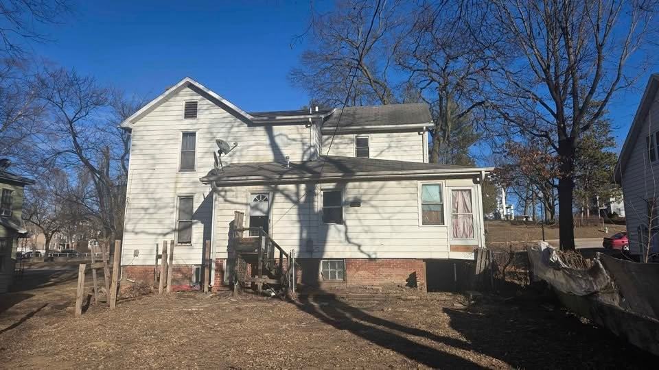 222 S Broadway St - Photo 2 of 19