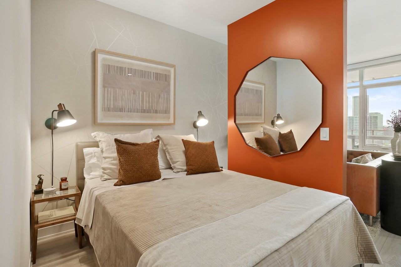 384 N Union Ave - Photo 7 of 19