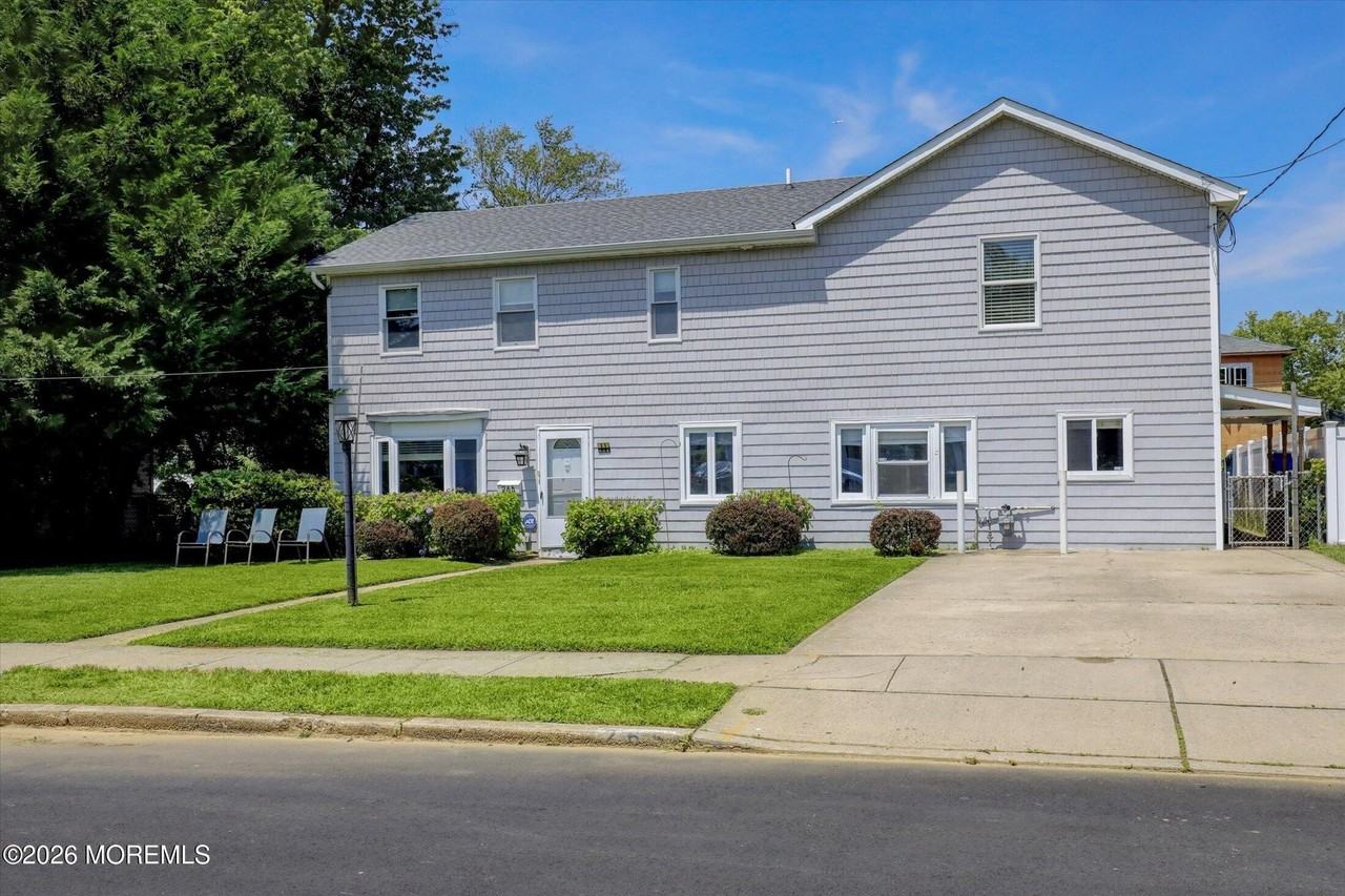 265 Norgrove Ave - Photo 4 of 35