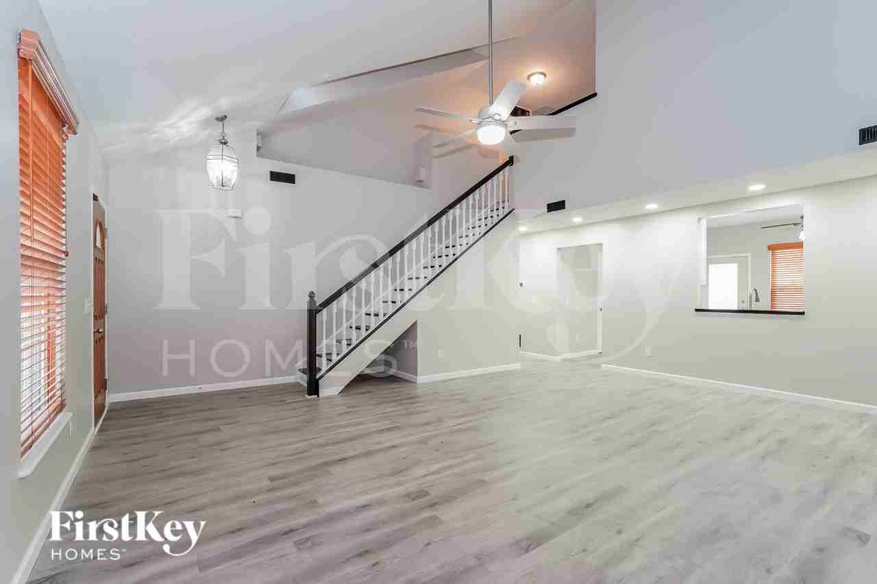 5938 Ruihley Way - Photo 2 of 19