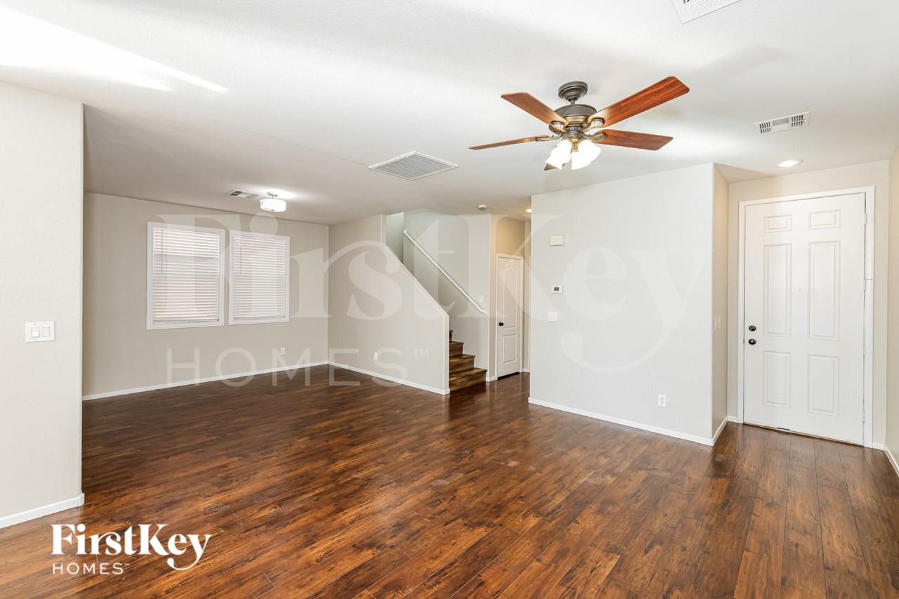 8616 Palomino Ranch St - Photo 3 of 19