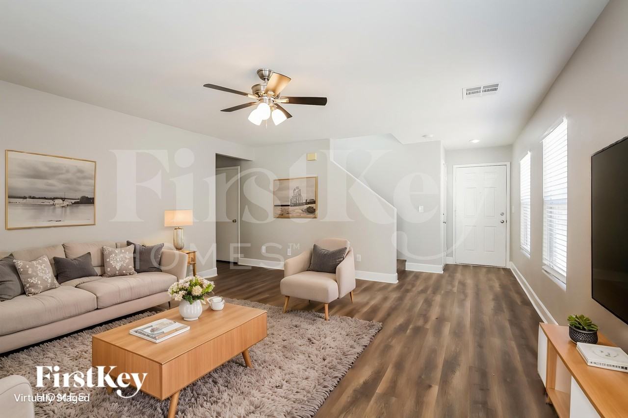 7720 Prosperity River Ave - Photo 4 of 19
