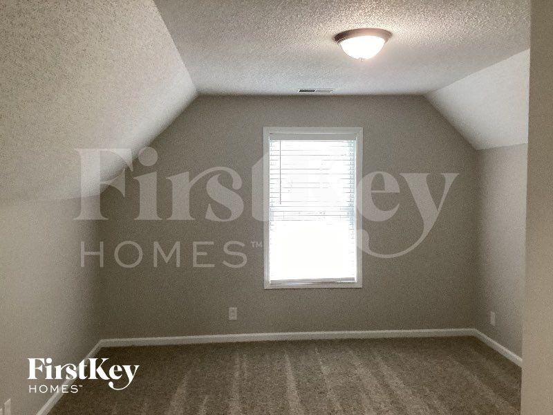 2675 Elkmont Dr - Photo 7 of 10