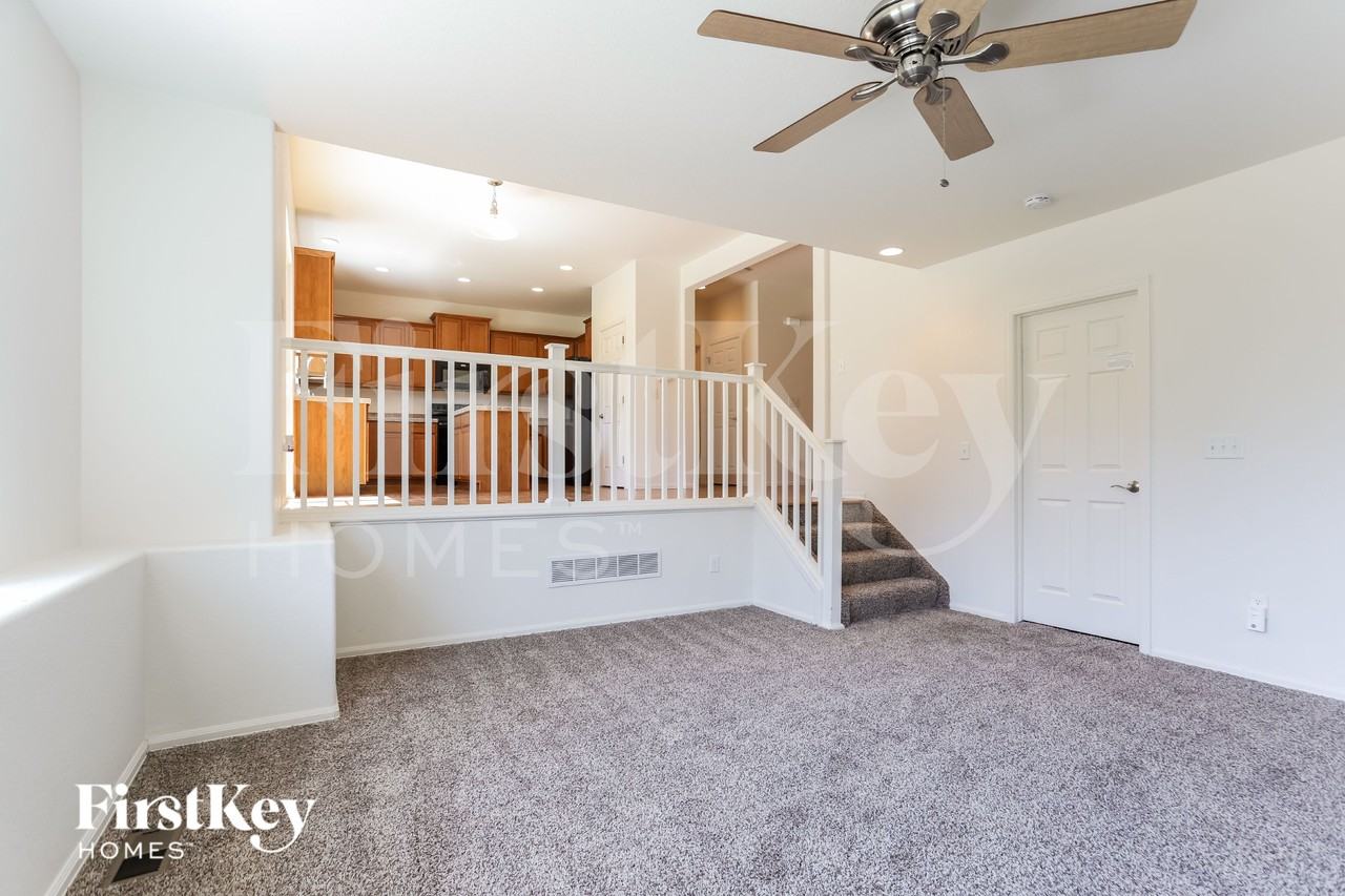 25028 E Canal Pl - Photo 4 of 15