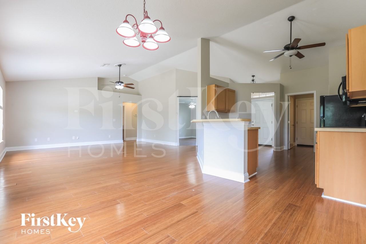 2943 Belleville Ter - Photo 5 of 16