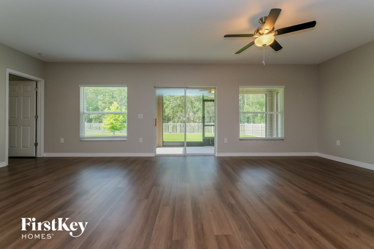 18750 Alfaro Loop - Photo 2 of 15