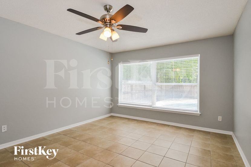 153 Johns Glen Dr - Photo 7 of 15