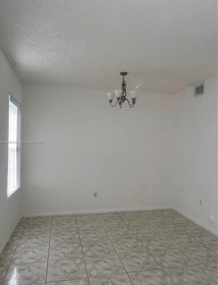 5220 Northwest 109th Avenue #7