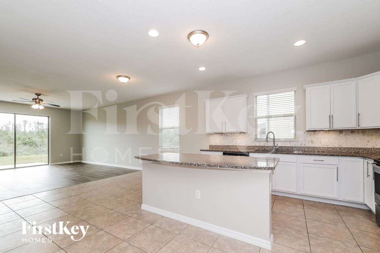 3670 Moca Dr - Photo 5 of 15