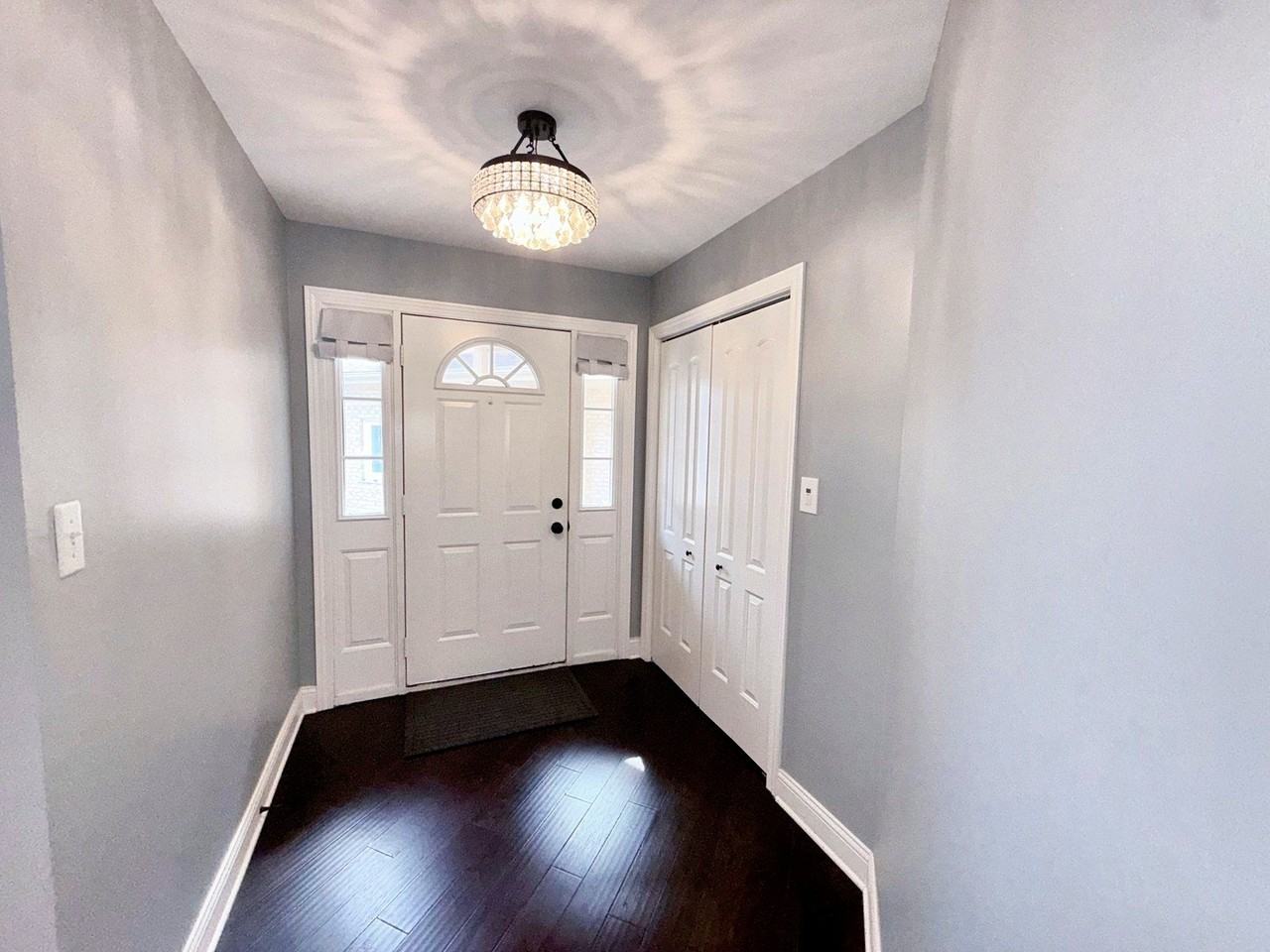 7714 Northfield Ln - Photo 4 of 29