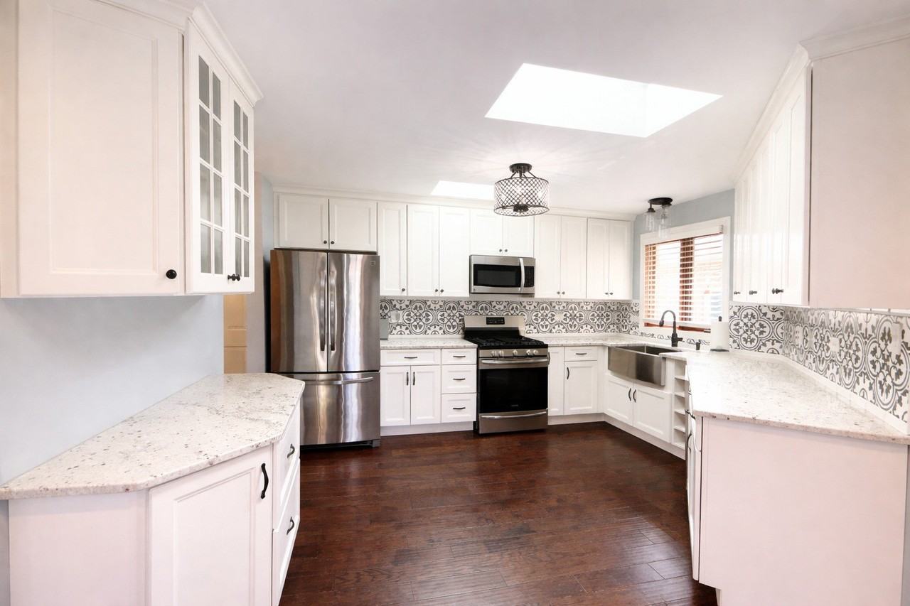 7714 Northfield Ln - Photo 5 of 29