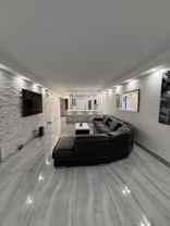 5260 Nw 11th St #201 - Photo 1 of 1