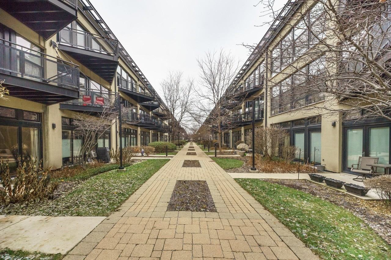 1000 W 15th St #115 - Photo 4 of 33