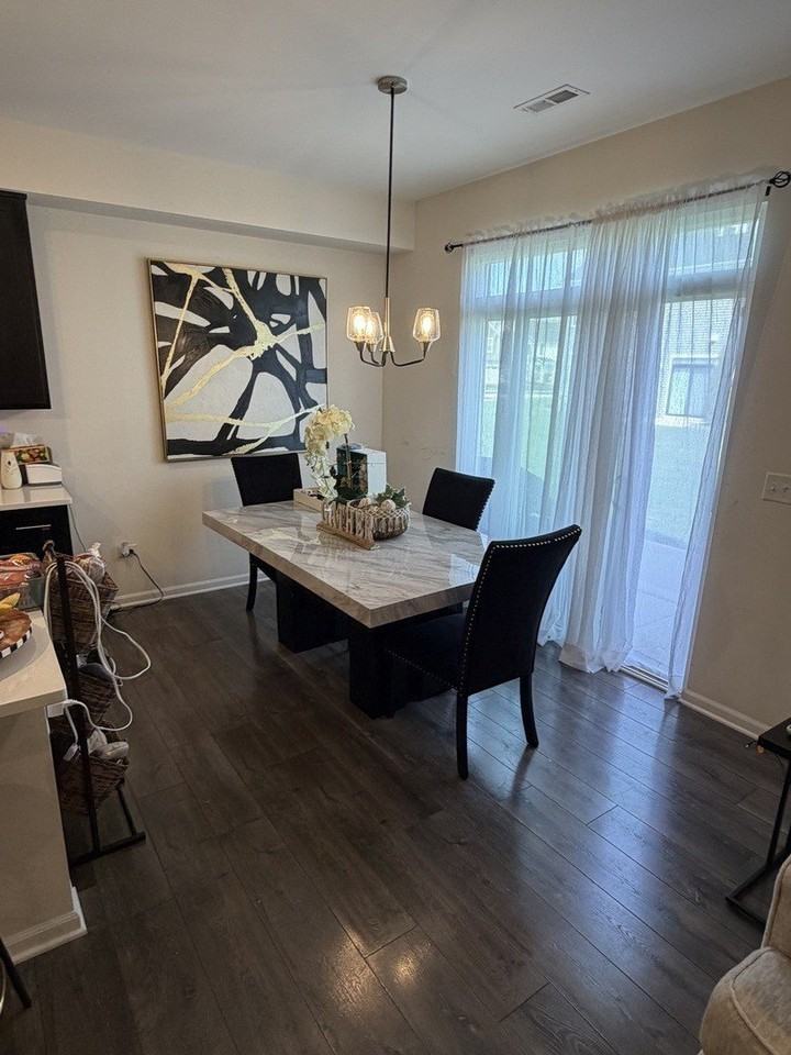 23538 W Bancroft Dr - Photo 4 of 13