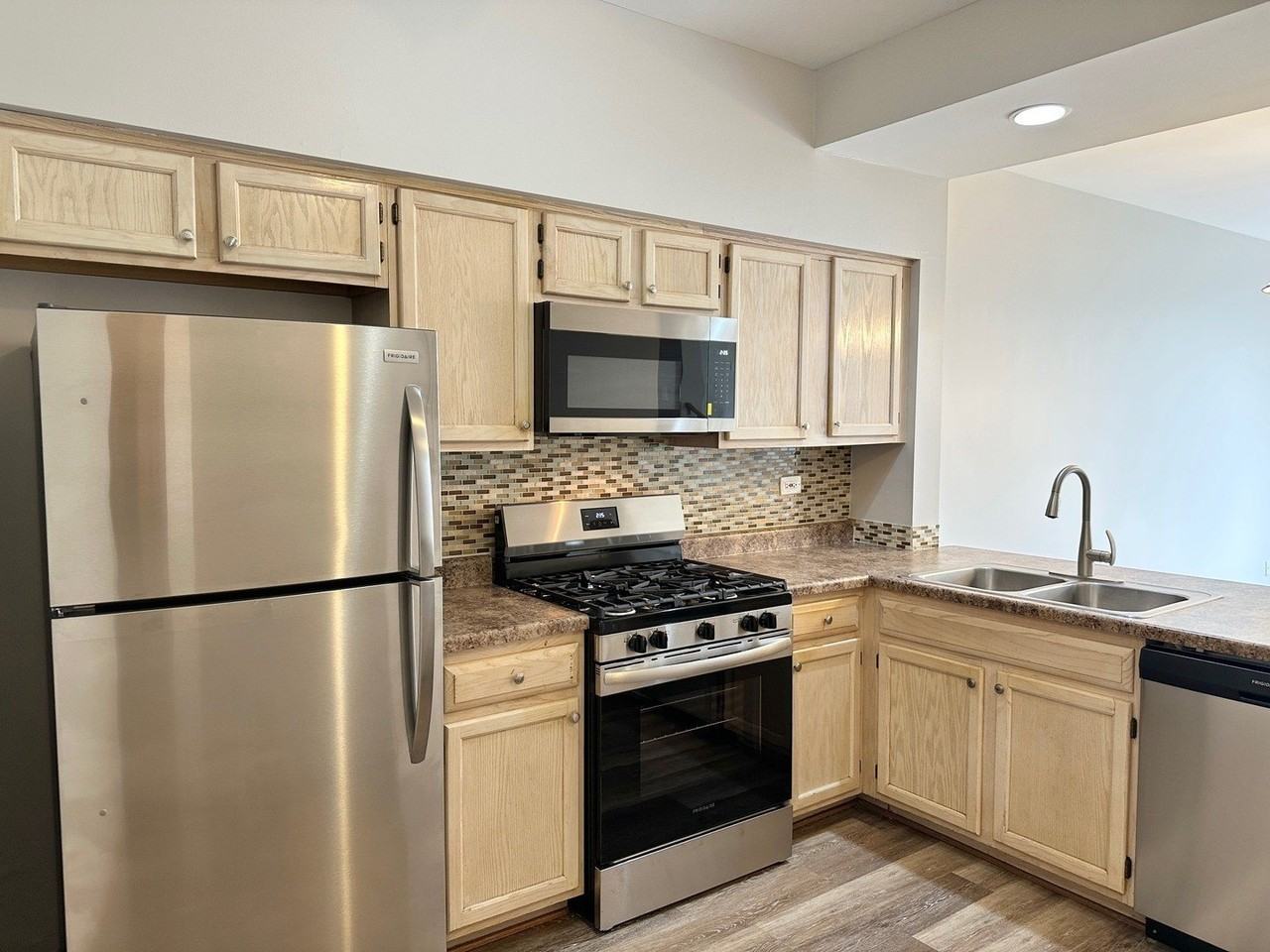 125 Capella Ct - Photo 2 of 19