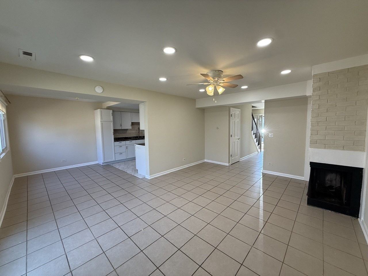 1874 Windward Ln - Photo 6 of 18