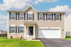 202 Minuet Cir - Photo 1 of 1