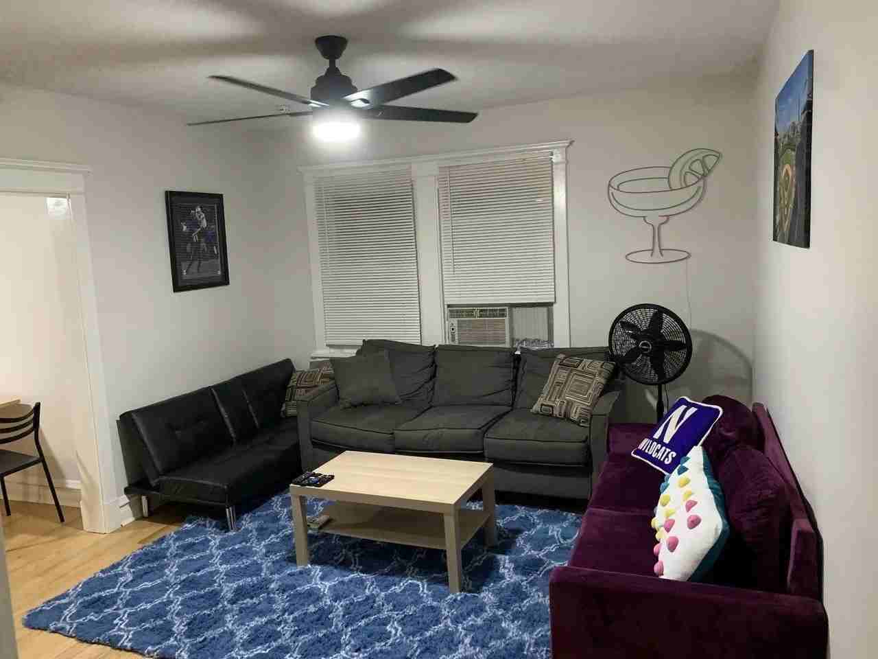 1119 Garnett Pl #3 - Photo 3 of 14