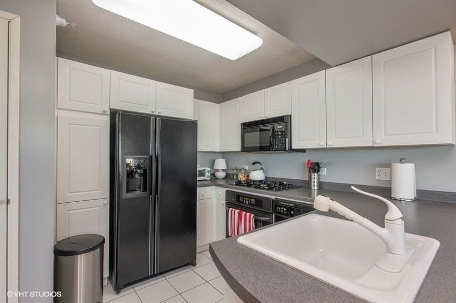 1720 Maple Ave #2670 - Photo 3 of 45